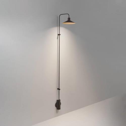 Bover Platet A06 LED-Wandlampe mit Schalter, oliv