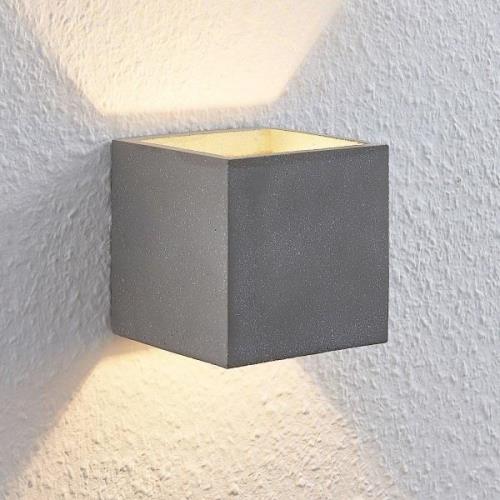 Lindby Wandlampe Nellie, grau, Beton, 11,5 cm breit