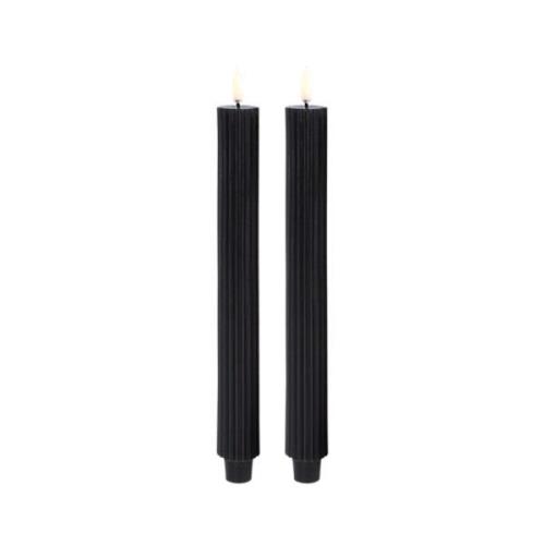 Uyuni - Kegelkerze LED Grooved 2-pack 3,2x25,5 cm Plain Schwarz/Smooth...