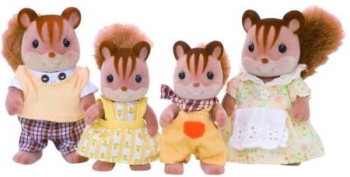 Sylvanian Families Figurenset Die Walnuss-Eichhörnchen-Familie